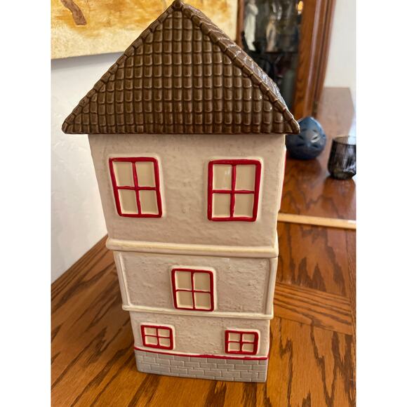 Pottery Barn Townhouse cookie jar 3 tiered - Picture 4 of 9